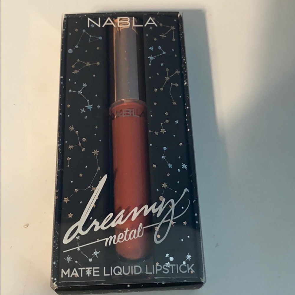 Nabla liquid lipstick - Grace